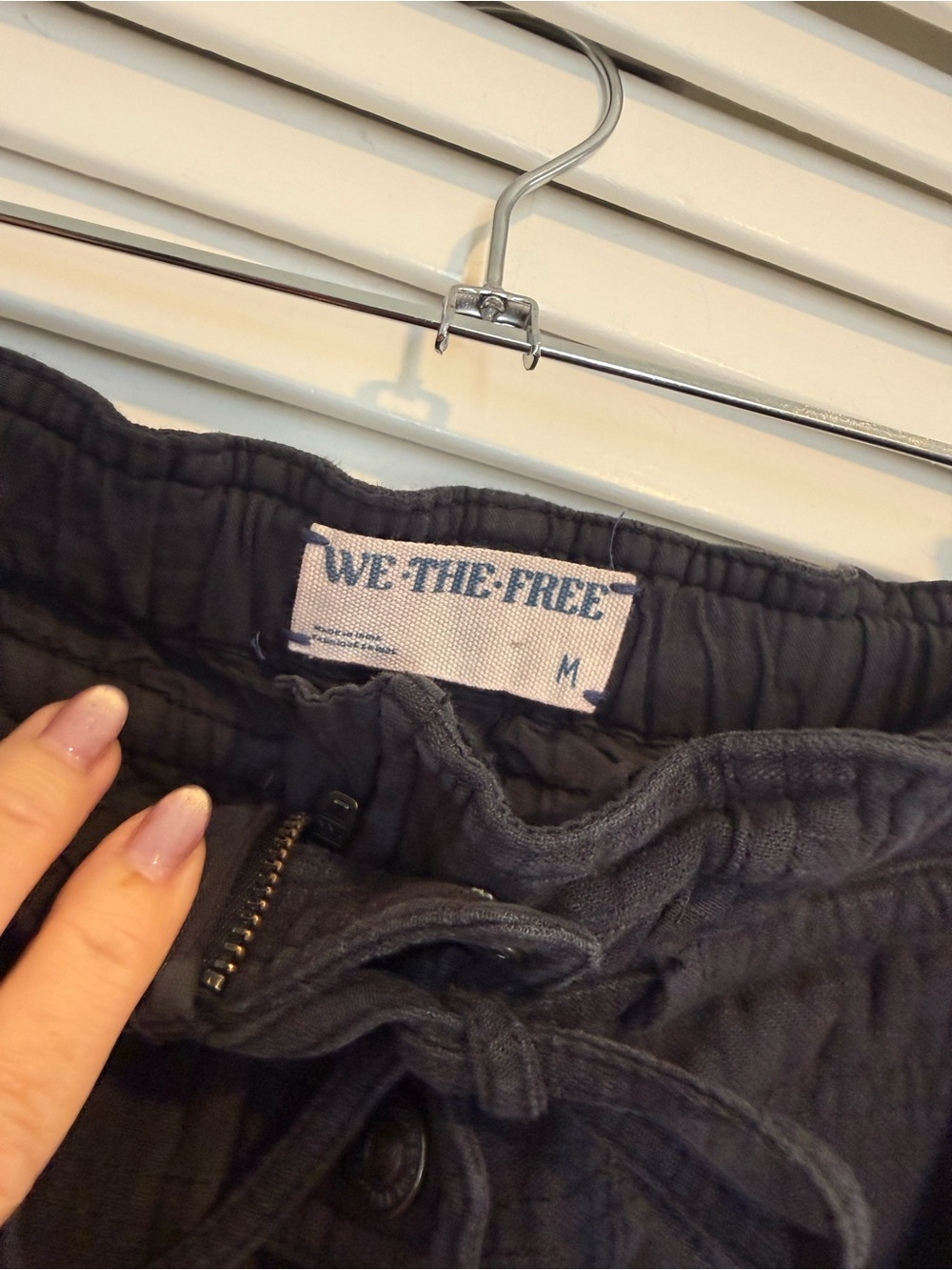 We The Free Park Ave Pull-On Cargo Pants – Black – Size M - Picture 6 of 9